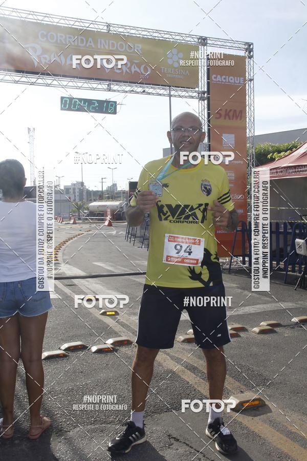 Buy your photos of the eventCORRIDA INDOR PRAIA DE VERO TERESINA SHOPPING on Fotop