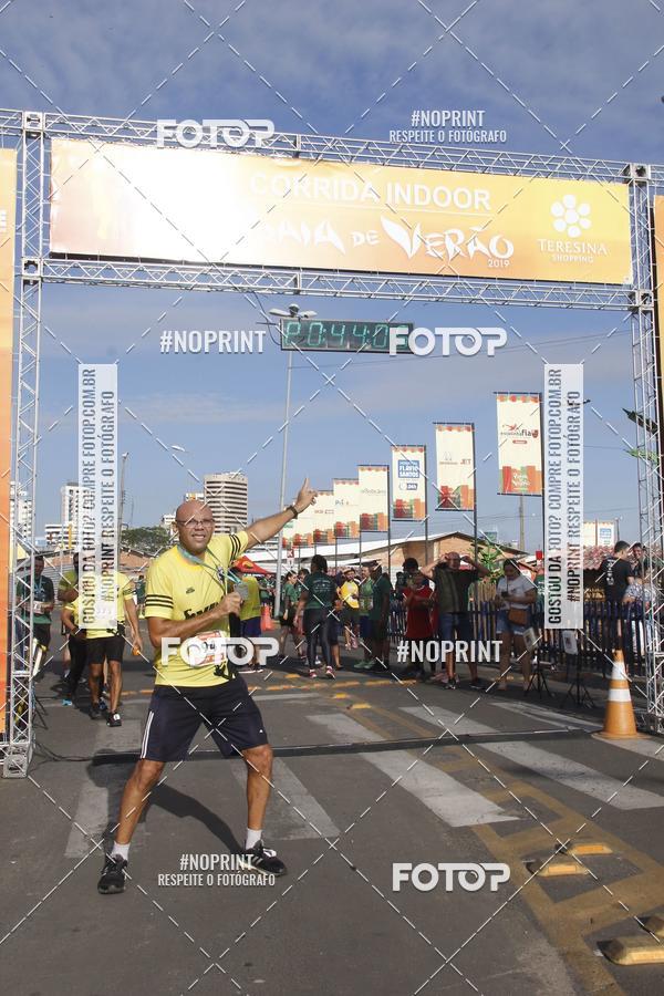 Buy your photos of the eventCORRIDA INDOR PRAIA DE VERO TERESINA SHOPPING on Fotop
