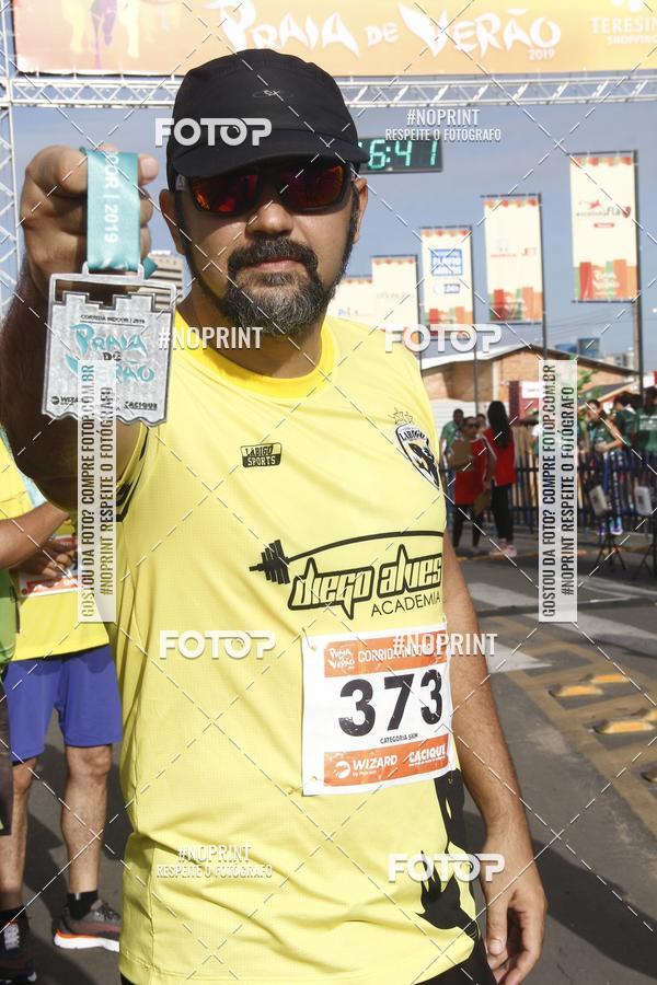 Buy your photos of the eventCORRIDA INDOR PRAIA DE VERO TERESINA SHOPPING on Fotop