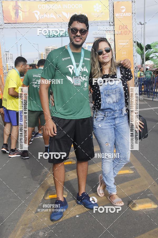Buy your photos of the eventCORRIDA INDOR PRAIA DE VERO TERESINA SHOPPING on Fotop