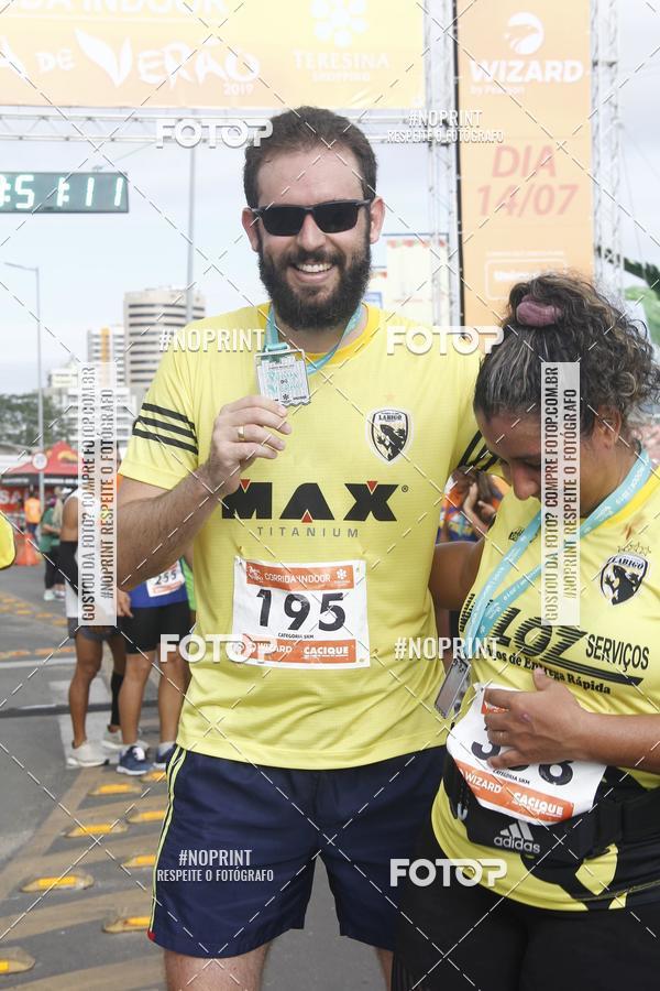 Buy your photos of the eventCORRIDA INDOR PRAIA DE VERO TERESINA SHOPPING on Fotop