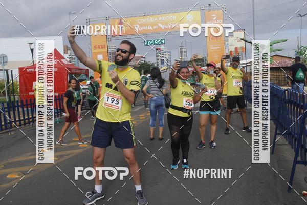 Buy your photos of the eventCORRIDA INDOR PRAIA DE VERO TERESINA SHOPPING on Fotop