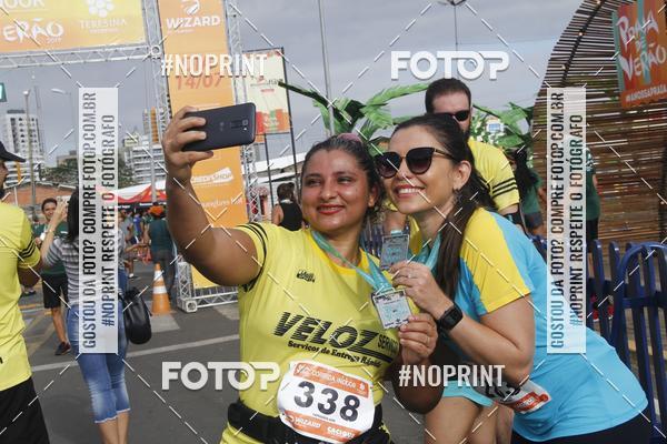 Buy your photos of the eventCORRIDA INDOR PRAIA DE VERO TERESINA SHOPPING on Fotop