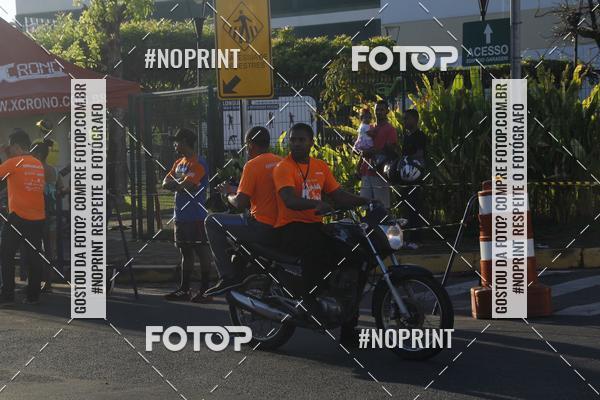 Buy your photos of the eventCORRIDA INDOR PRAIA DE VERO TERESINA SHOPPING on Fotop