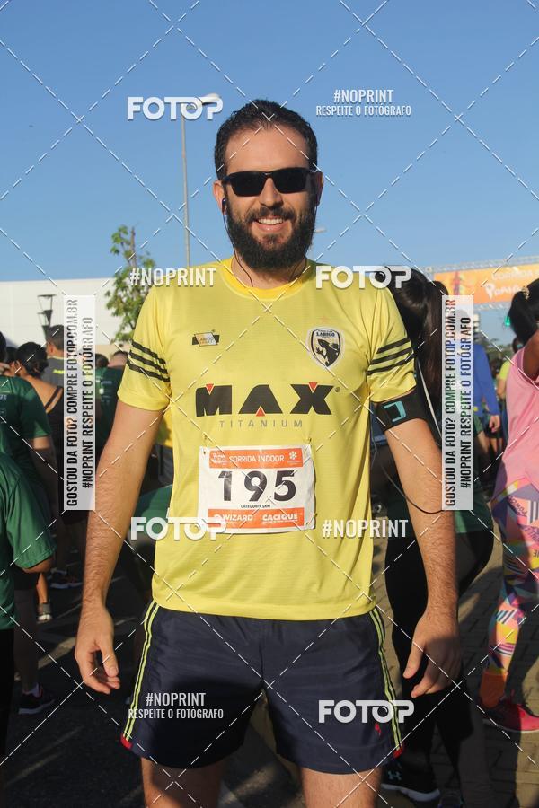 Buy your photos of the eventCORRIDA INDOR PRAIA DE VERO TERESINA SHOPPING on Fotop