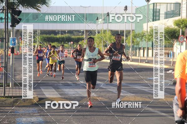 Buy your photos of the eventCORRIDA INDOR PRAIA DE VERO TERESINA SHOPPING on Fotop