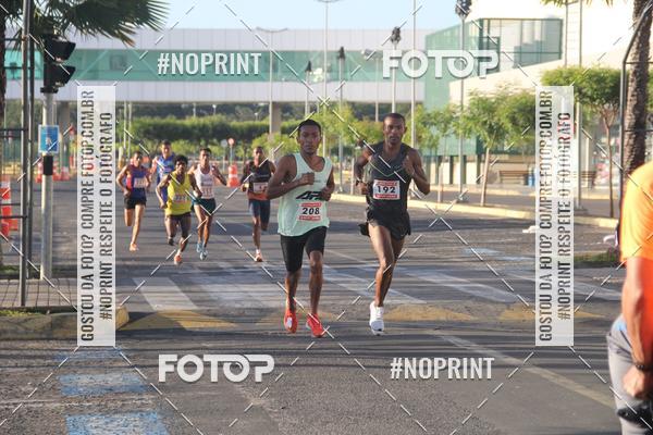 Buy your photos of the eventCORRIDA INDOR PRAIA DE VERO TERESINA SHOPPING on Fotop