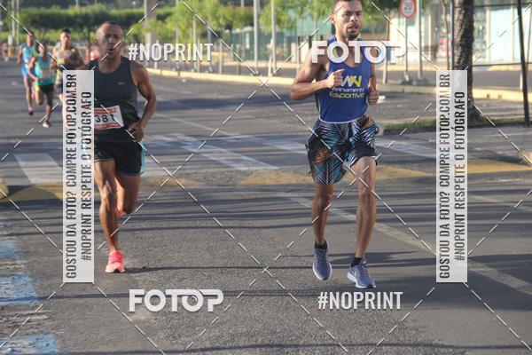 Buy your photos of the eventCORRIDA INDOR PRAIA DE VERO TERESINA SHOPPING on Fotop