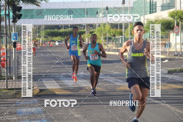 Buy your photos of the eventCORRIDA INDOR PRAIA DE VERO TERESINA SHOPPING on Fotop