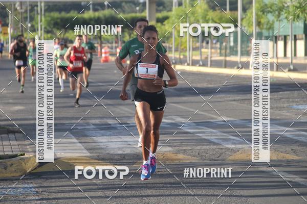 Buy your photos of the eventCORRIDA INDOR PRAIA DE VERO TERESINA SHOPPING on Fotop