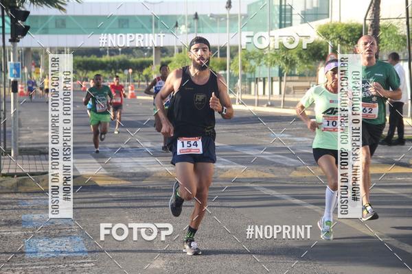 Buy your photos of the eventCORRIDA INDOR PRAIA DE VERO TERESINA SHOPPING on Fotop