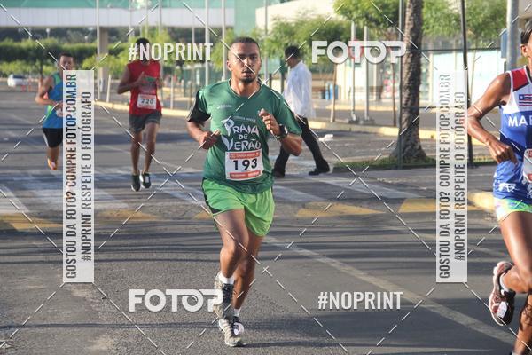 Buy your photos of the eventCORRIDA INDOR PRAIA DE VERO TERESINA SHOPPING on Fotop