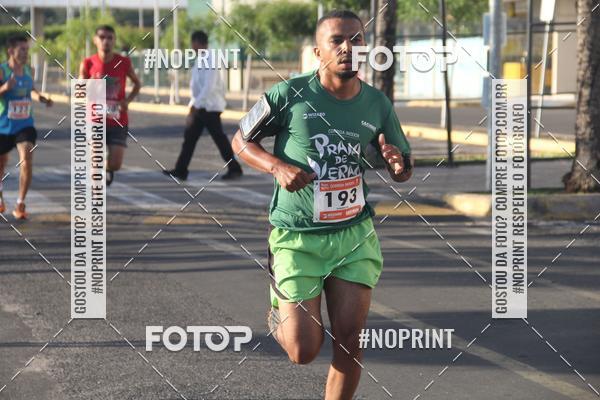 Buy your photos of the eventCORRIDA INDOR PRAIA DE VERO TERESINA SHOPPING on Fotop