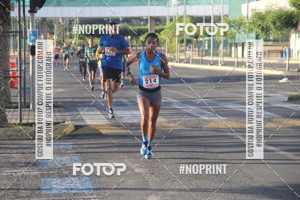 Buy your photos of the eventCORRIDA INDOR PRAIA DE VERO TERESINA SHOPPING on Fotop