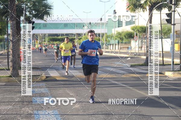 Buy your photos of the eventCORRIDA INDOR PRAIA DE VERO TERESINA SHOPPING on Fotop