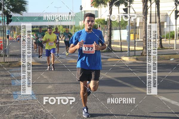 Buy your photos of the eventCORRIDA INDOR PRAIA DE VERO TERESINA SHOPPING on Fotop