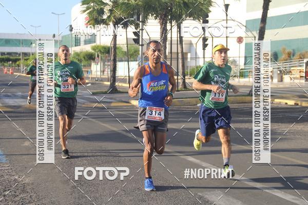 Buy your photos of the eventCORRIDA INDOR PRAIA DE VERO TERESINA SHOPPING on Fotop