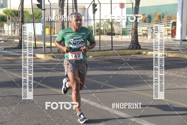 Buy your photos of the eventCORRIDA INDOR PRAIA DE VERO TERESINA SHOPPING on Fotop