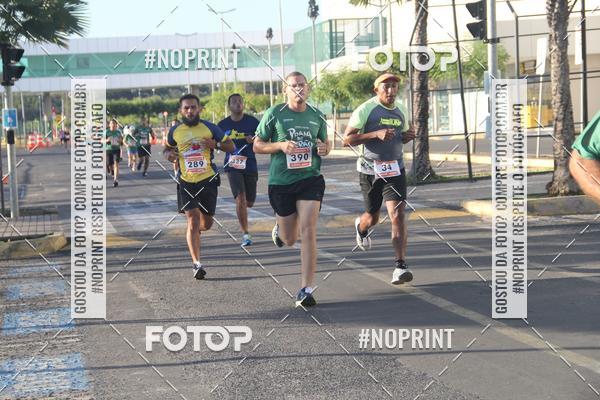 Buy your photos of the eventCORRIDA INDOR PRAIA DE VERO TERESINA SHOPPING on Fotop