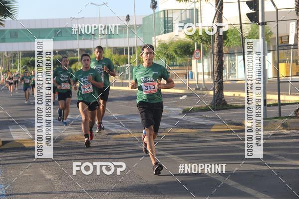 Buy your photos of the eventCORRIDA INDOR PRAIA DE VERO TERESINA SHOPPING on Fotop