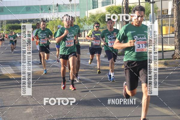 Buy your photos of the eventCORRIDA INDOR PRAIA DE VERO TERESINA SHOPPING on Fotop