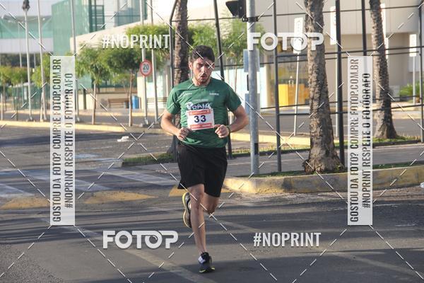 Buy your photos of the eventCORRIDA INDOR PRAIA DE VERO TERESINA SHOPPING on Fotop