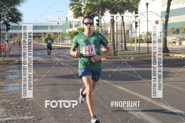 Buy your photos of the eventCORRIDA INDOR PRAIA DE VERO TERESINA SHOPPING on Fotop
