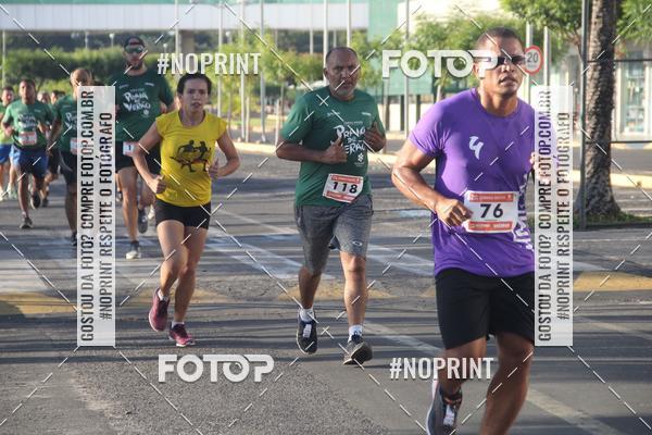 Buy your photos of the eventCORRIDA INDOR PRAIA DE VERO TERESINA SHOPPING on Fotop