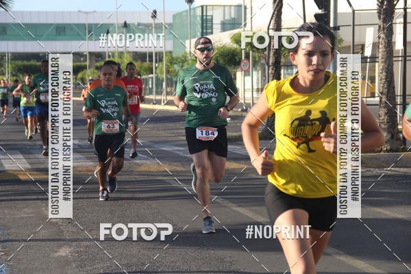 Buy your photos of the eventCORRIDA INDOR PRAIA DE VERO TERESINA SHOPPING on Fotop