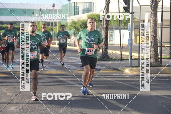 Buy your photos of the eventCORRIDA INDOR PRAIA DE VERO TERESINA SHOPPING on Fotop