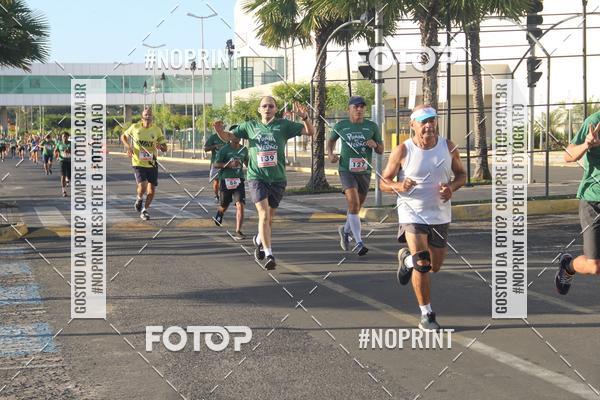 Buy your photos of the eventCORRIDA INDOR PRAIA DE VERO TERESINA SHOPPING on Fotop