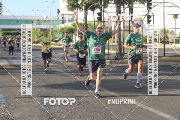 Buy your photos of the eventCORRIDA INDOR PRAIA DE VERO TERESINA SHOPPING on Fotop