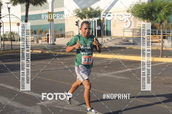 Buy your photos of the eventCORRIDA INDOR PRAIA DE VERO TERESINA SHOPPING on Fotop