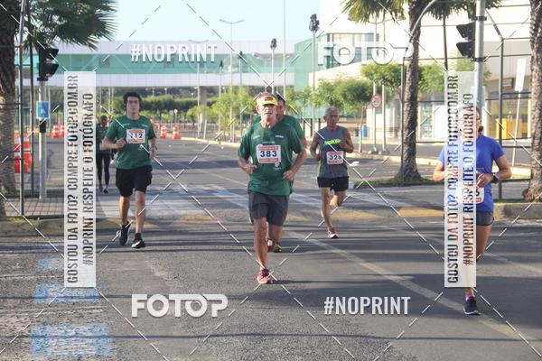 Buy your photos of the eventCORRIDA INDOR PRAIA DE VERO TERESINA SHOPPING on Fotop