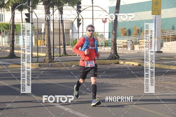 Buy your photos of the eventCORRIDA INDOR PRAIA DE VERO TERESINA SHOPPING on Fotop