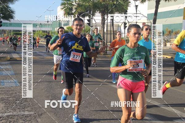 Buy your photos of the eventCORRIDA INDOR PRAIA DE VERO TERESINA SHOPPING on Fotop
