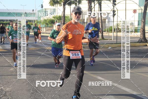 Buy your photos of the eventCORRIDA INDOR PRAIA DE VERO TERESINA SHOPPING on Fotop