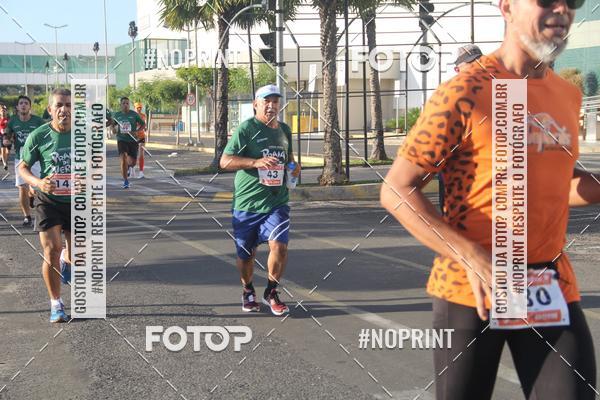 Buy your photos of the eventCORRIDA INDOR PRAIA DE VERO TERESINA SHOPPING on Fotop
