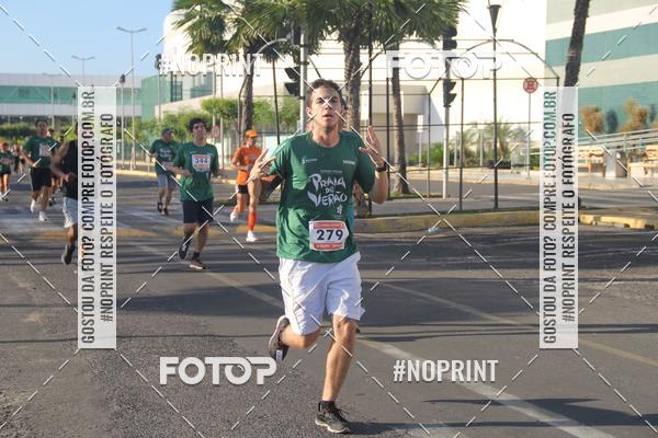 Buy your photos of the eventCORRIDA INDOR PRAIA DE VERO TERESINA SHOPPING on Fotop
