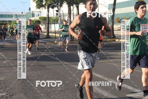 Buy your photos of the eventCORRIDA INDOR PRAIA DE VERO TERESINA SHOPPING on Fotop