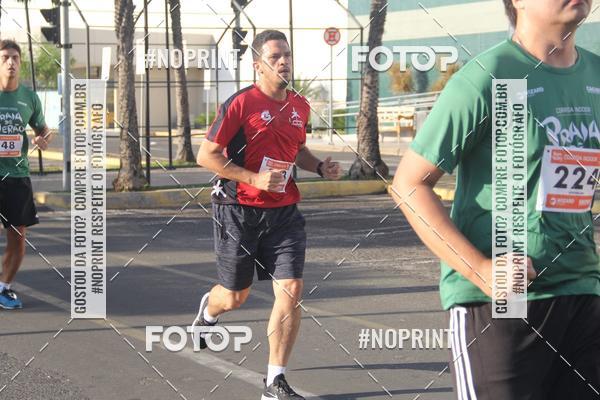 Buy your photos of the eventCORRIDA INDOR PRAIA DE VERO TERESINA SHOPPING on Fotop