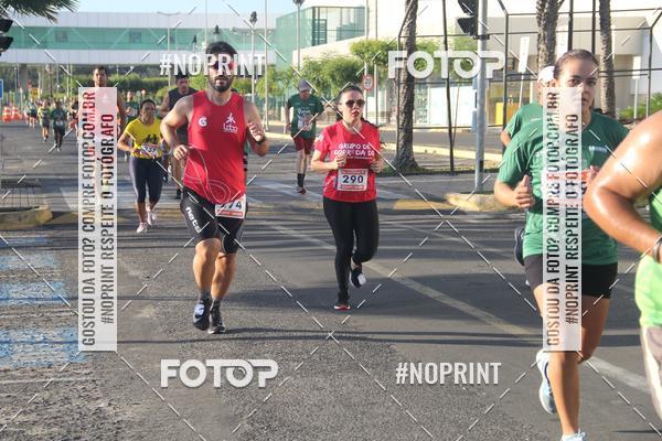 Buy your photos of the eventCORRIDA INDOR PRAIA DE VERO TERESINA SHOPPING on Fotop