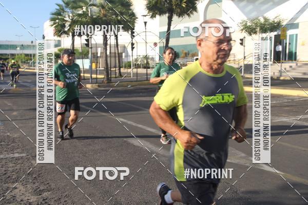 Buy your photos of the eventCORRIDA INDOR PRAIA DE VERO TERESINA SHOPPING on Fotop