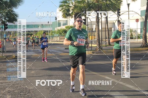 Buy your photos of the eventCORRIDA INDOR PRAIA DE VERO TERESINA SHOPPING on Fotop