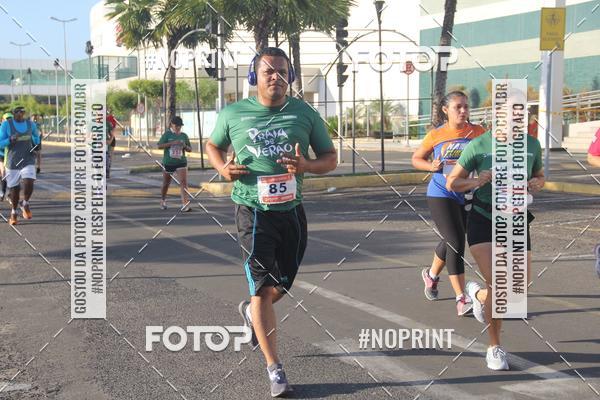 Buy your photos of the eventCORRIDA INDOR PRAIA DE VERO TERESINA SHOPPING on Fotop