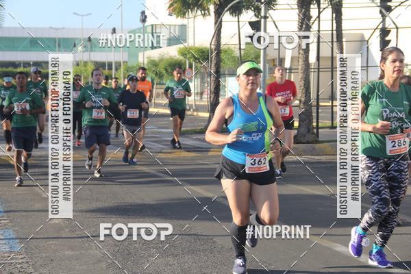 Buy your photos of the eventCORRIDA INDOR PRAIA DE VERO TERESINA SHOPPING on Fotop