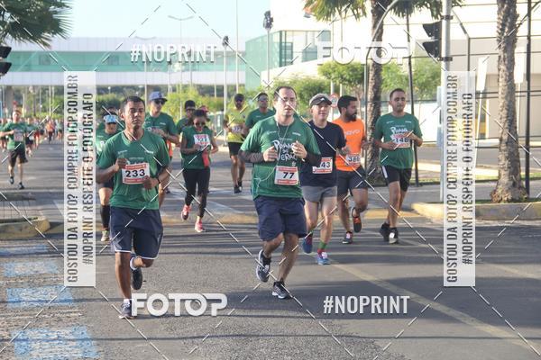 Buy your photos of the eventCORRIDA INDOR PRAIA DE VERO TERESINA SHOPPING on Fotop