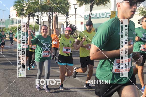 Buy your photos of the eventCORRIDA INDOR PRAIA DE VERO TERESINA SHOPPING on Fotop