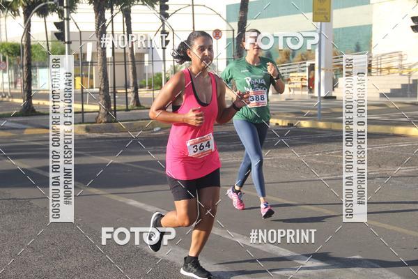 Buy your photos of the eventCORRIDA INDOR PRAIA DE VERO TERESINA SHOPPING on Fotop