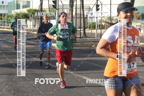 Buy your photos of the eventCORRIDA INDOR PRAIA DE VERO TERESINA SHOPPING on Fotop